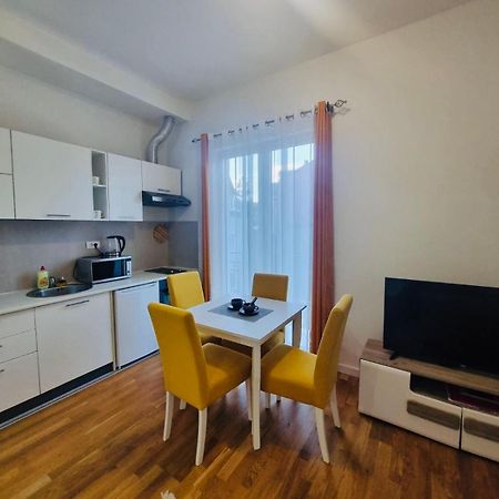 Apartment Dora Τσέτινιε Εξωτερικό φωτογραφία