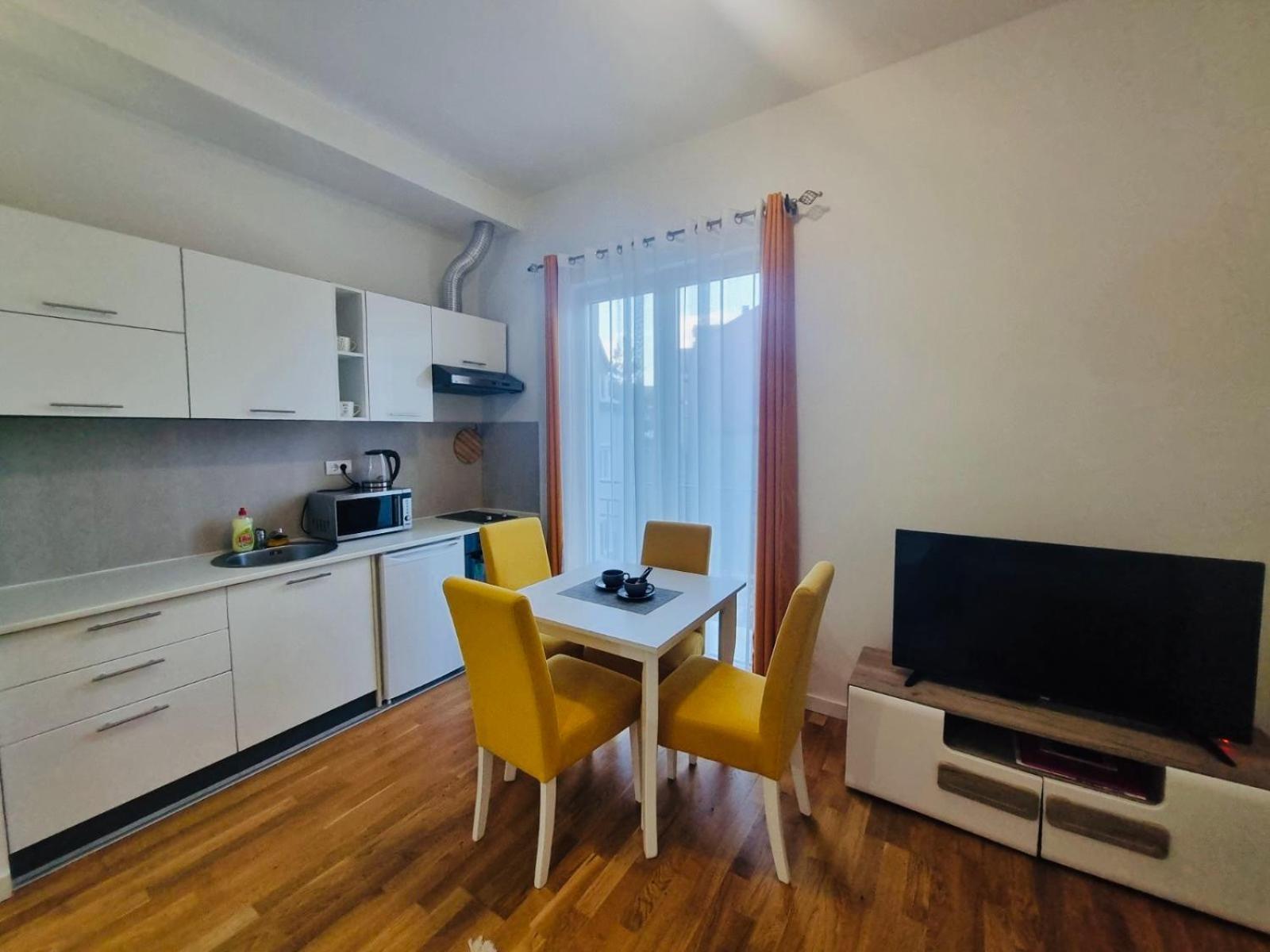 Apartment Dora Τσέτινιε Εξωτερικό φωτογραφία